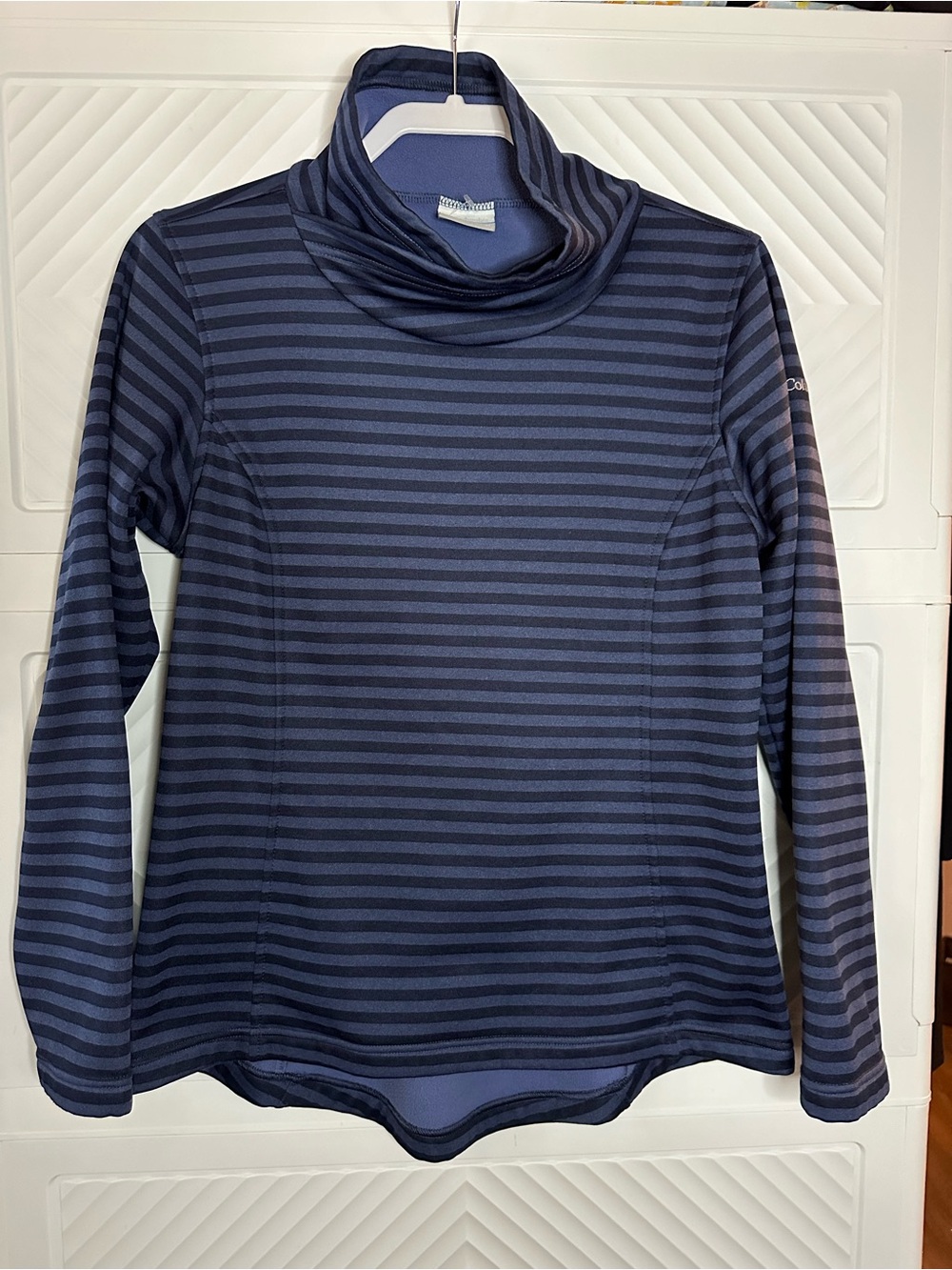 Columbia Navy and Light Blue Fleece Pullover